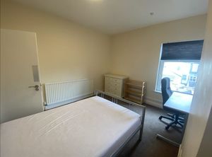 Photo 21- click for photo gallery